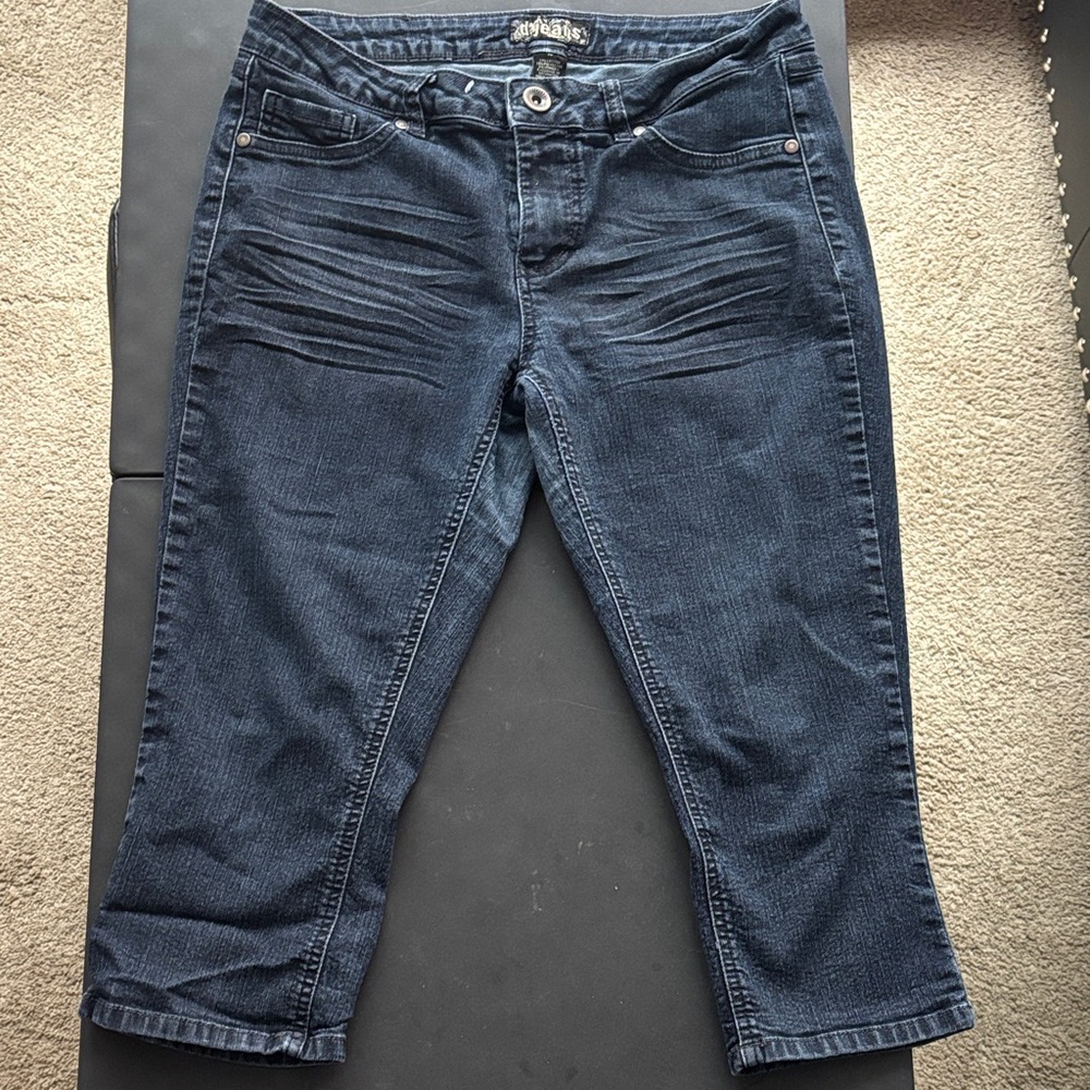 Zana Di Dark Wash Cropped Jeans